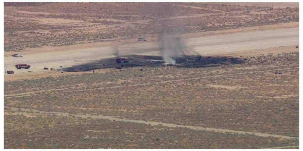 B52 bomber crashes shortly after takeoff at California’s Edwards Air Force Base